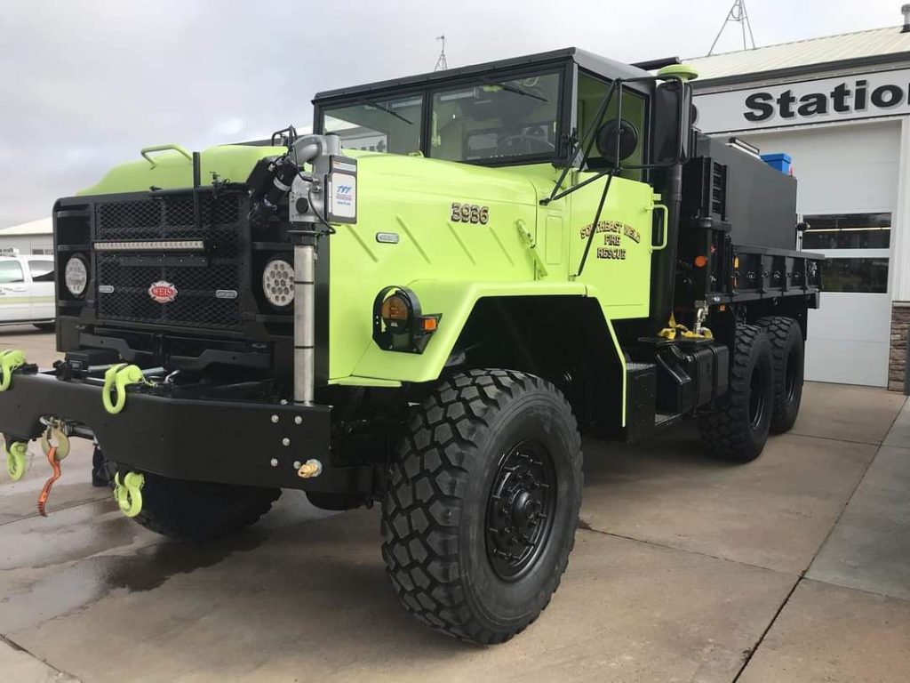 Fire truck outfitted for fighting wildfires